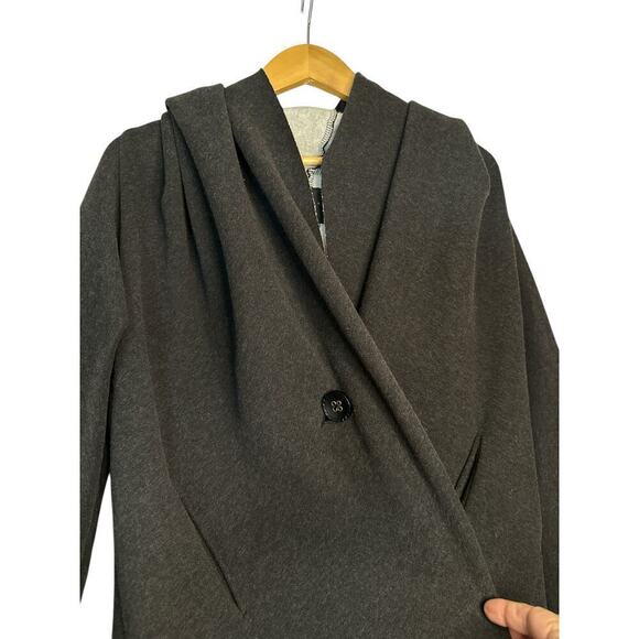 Sanctuary Women's Single Button Long Sleeve Poncho Sweater Jacket Size M Gray - Picture 7 of 11